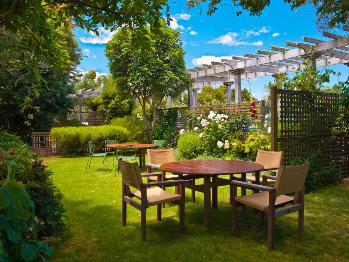 Accueillir le printemps avec une jolie terrasse