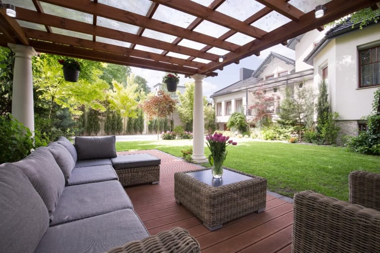 mobilier de jardin choisir ses modeles en fonction de son budget