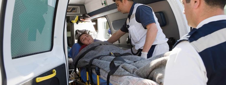 transport medicalise ambulance