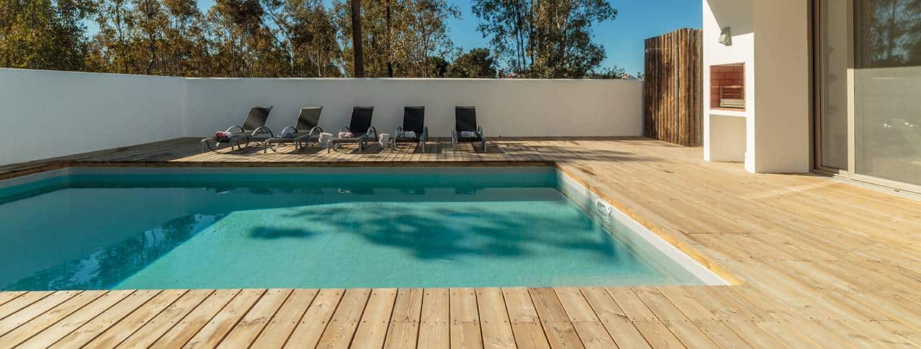 terrasse en bois piscine
